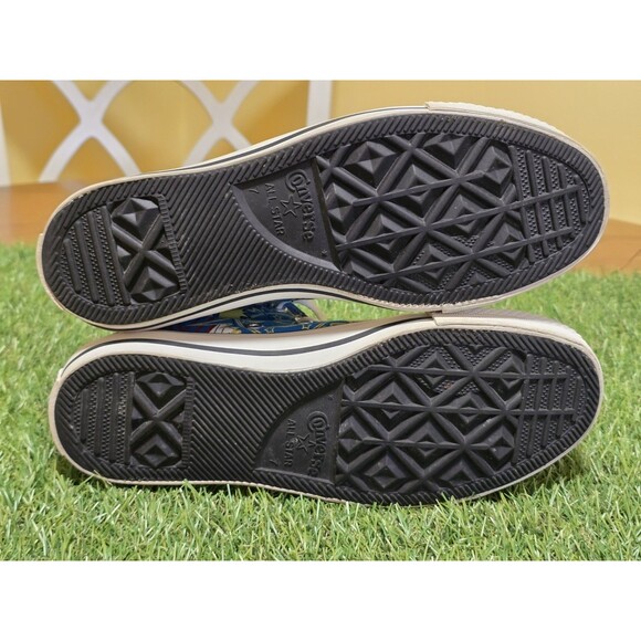 Converse Wonder Woman Vintage Comic Print Size Men's 7 Women's 9 EUC Rare HTF - Picture 6 of 12